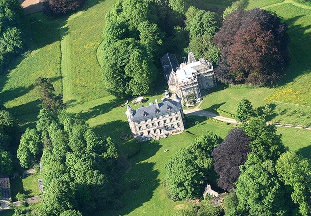 Au Chateau La Lucerne-dʼOutremer Exteriör bild