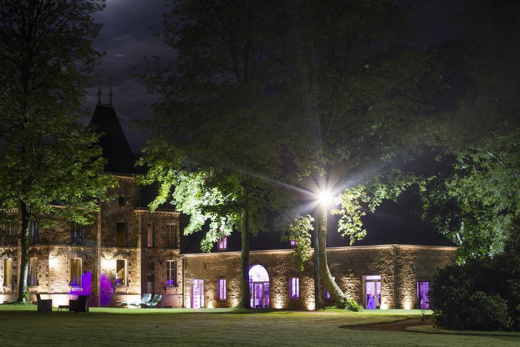 Au Chateau La Lucerne-dʼOutremer Exteriör bild